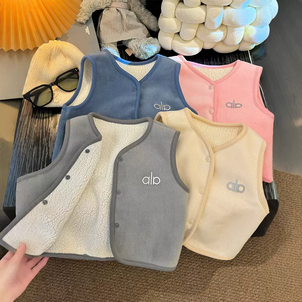 2025秋冬新款儿童马甲 男女宝宝加绒加厚开衫坎肩背心a类童装批发