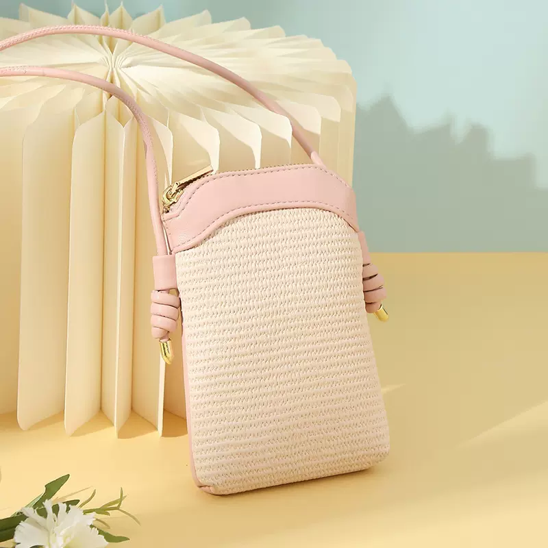 2025新款斜跨女包日式手机包简约迷你竖款女多功能批发拼接单肩包