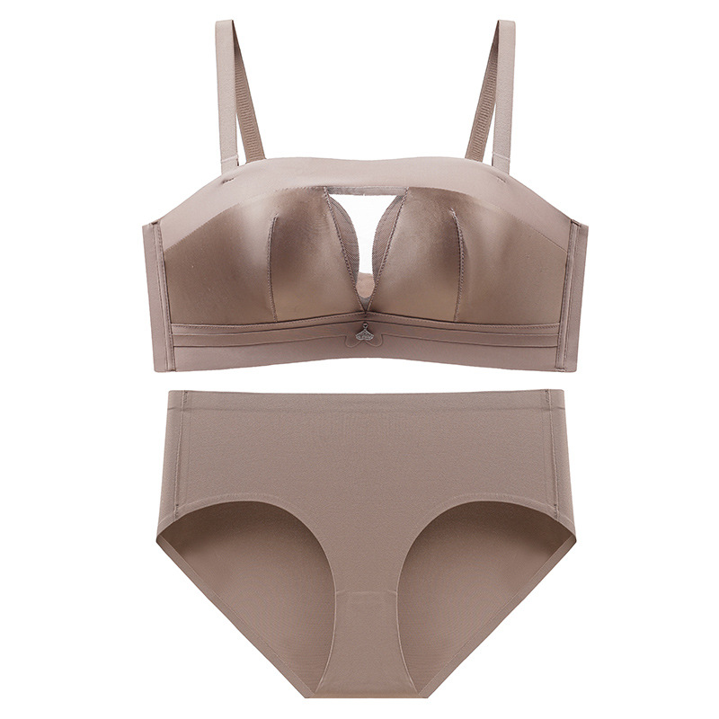 Straps, tube top, supporting protective underware, wireless bra, strapless, increased thickness