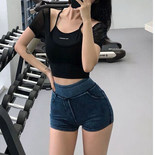 Women's Calf Muscle Fitness Leggings with High-Waisted Hip Lifting Yoga Shorts for Gym, Stretchy Leggings for Pilates and Dance Fitness, New Style