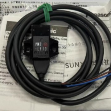 PM2-LF10    日本松下    光电开关    全新原装正品