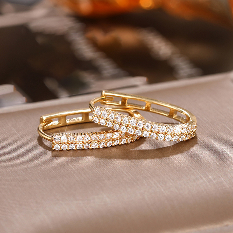 Sparkling U-shaped Drop Earrings French Style Textured Jewellery_voghion.com