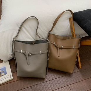 �߼��Џ͹Ŵ���������Ů2026�¿�r��ͨ�چμ�б������ذ�ˮͰ��