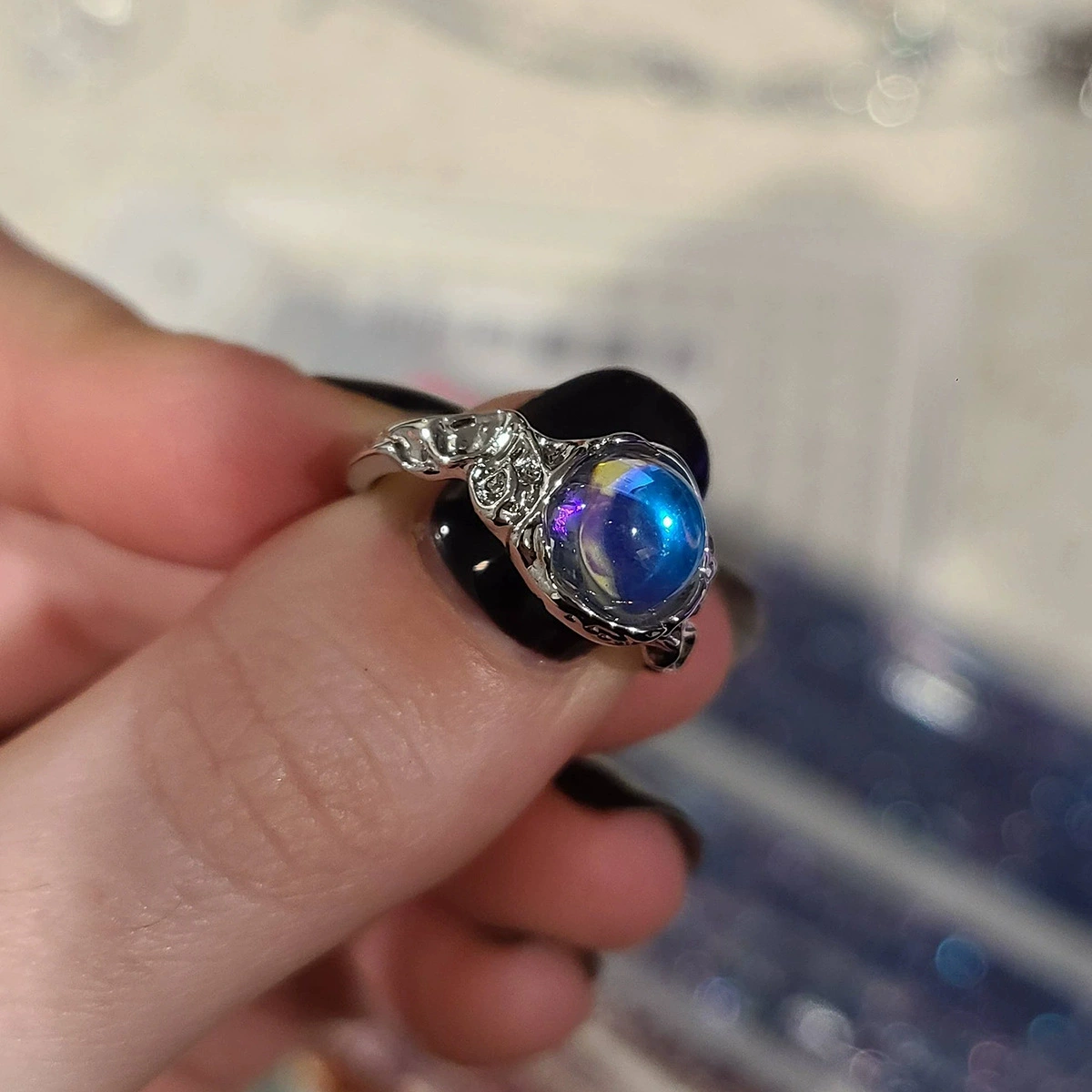 Adjustable Retro Ring, Moonstone Accent, Small Light-Luxury Style for Index Finger