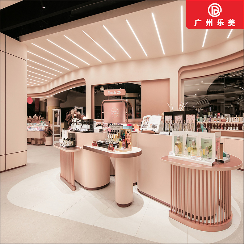 彩妆店全店设计口红唇釉多层展示柜化妆品靠墙带灯木质展柜