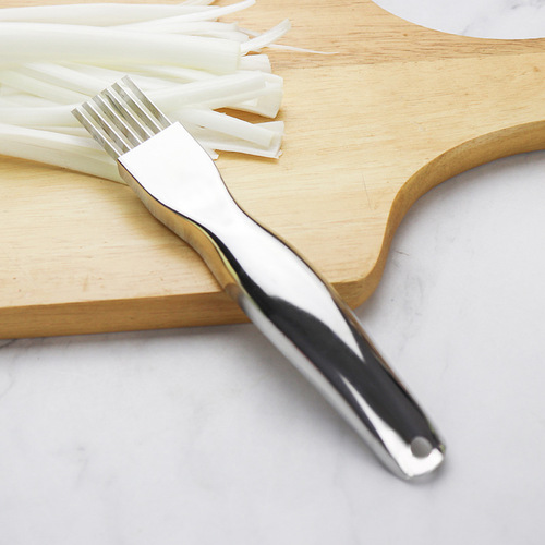 Stainless steel onion knife kitchen gadgets 304 stainless steel onion chopping scraper fine onion chopping knife