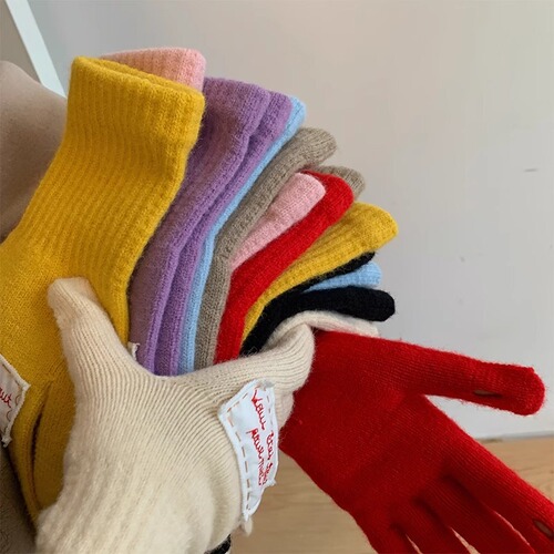 Candy-colored Korean-style alphabet student wool knitted touch-screen gloves for women, thickened, trendy and warm, cycling out to protect against the cold