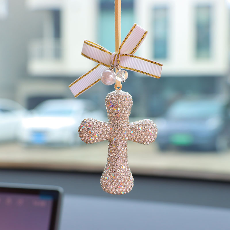 Cross-border personalized car interior pendant for men and women, rearview mirror decoration, diamond-encrusted cross, high-end car fashion accessory gift