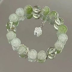 爆金小蒼蘭レモン砕花鎖超仙顕白緑色砕花手串閨蜜学生手飾り