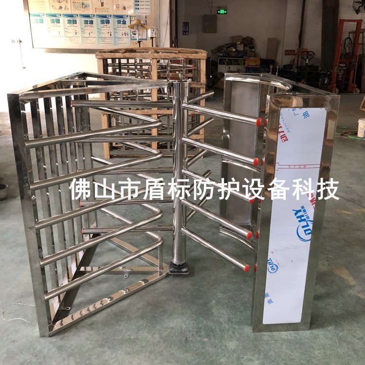 不锈钢三翼单向门栅栏半高转闸不锈钢导流闸门免接电手推旋转道闸