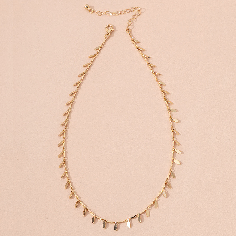 Fashion Simple Necklace display picture 4