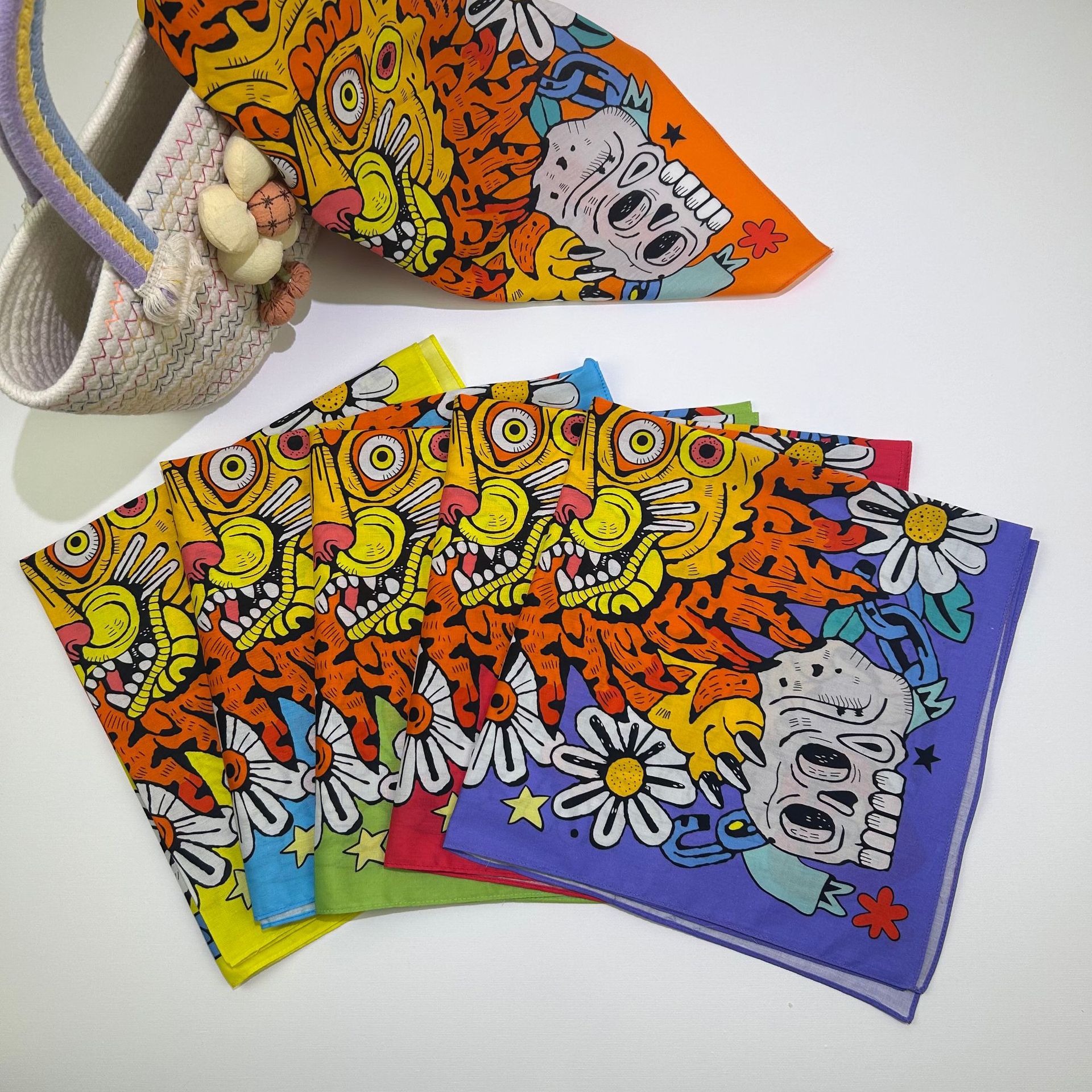 Pure Cotton 55cm Graffiti Design Tiger Print Square Scarf American Hip-Hop Street Dance Headscarf Trendy Outdoor Neck Scarf Face Scarf