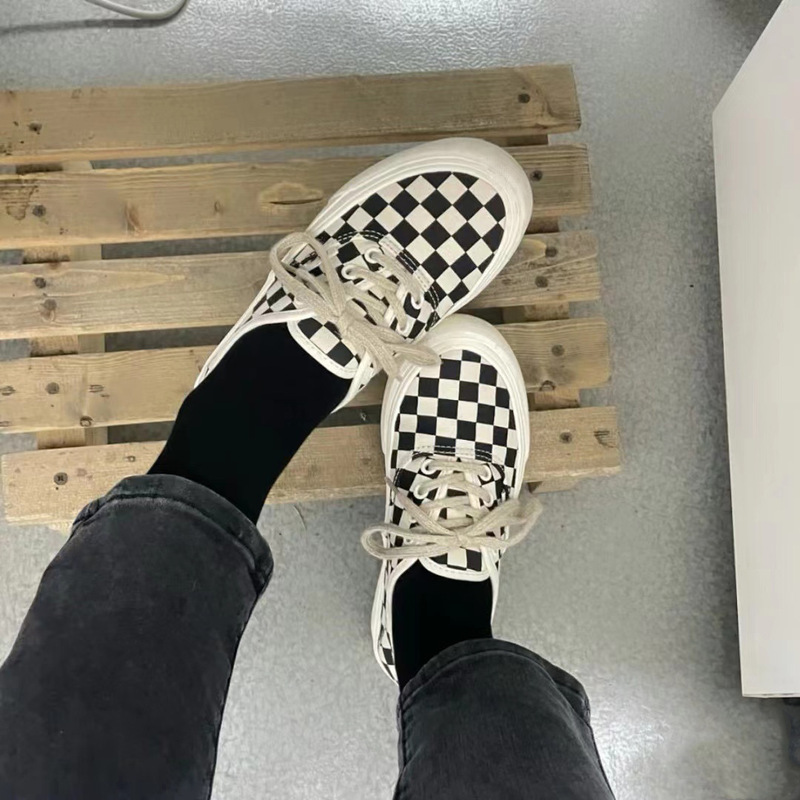 Putian Wansmi Canvas Checkerboard Shoes Anaheim Black Classic Lace-up Men's and Women's School Low-top Board Shoes
