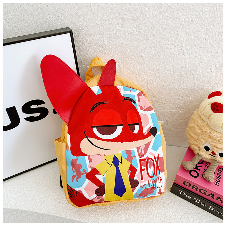 The new 2024 Kuromi kindergarten backpack is cute and cartoonized. It's a lightweight schoolbag and a cute snack bag for kids undefined