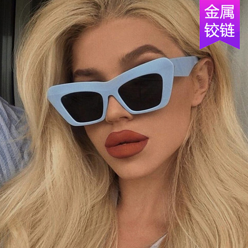 Cross-border European and American personalized triangle cat-eye sunglasses  new fashion ins Internet celebrity concave shape hip-hop sunglasses for women