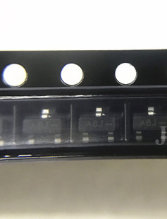 PEC3124C2A-AU SOT-23 �NƬ���O�� ��ï100��200Ԫ1800Ԫ1K