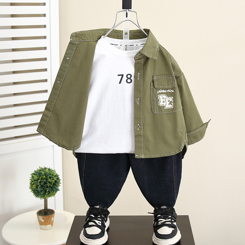 5824 chaquetas para niños 2025 nuevos modelos de primavera y otoño ropa de otoño para niños camisas de manga larga de moda para bebés estilo fino de otoño