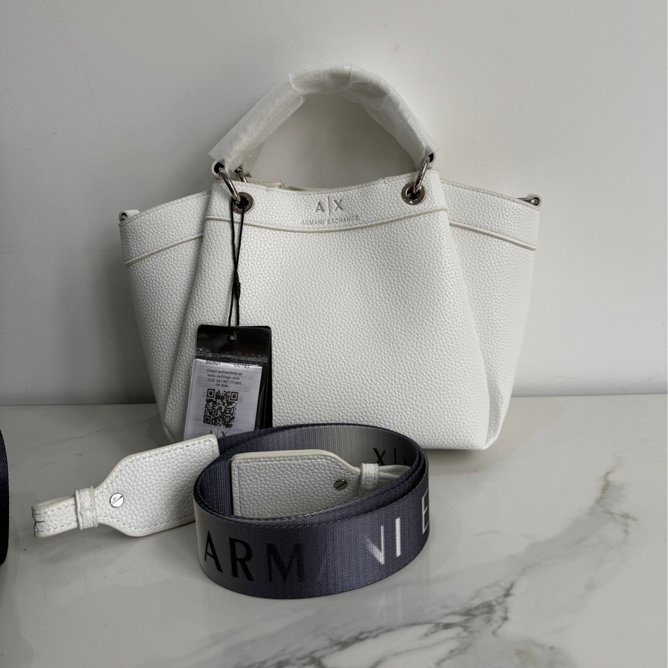 Amn2026 Spring New Style Women's Daily Wear Bag in European and American Style That Can Be Carried by Hand or Worn as a Crossbody Bag