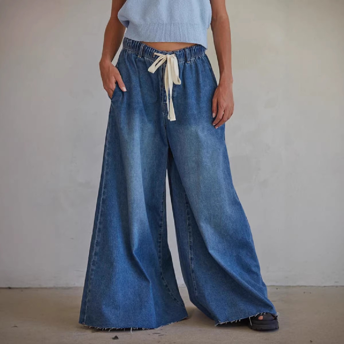 2026 New Cross-Border Women's Fashion Drawstring Elastic Waist Wide-Leg Design Jeans Spring and Autumn Loose Floor-Length Straight Pants
