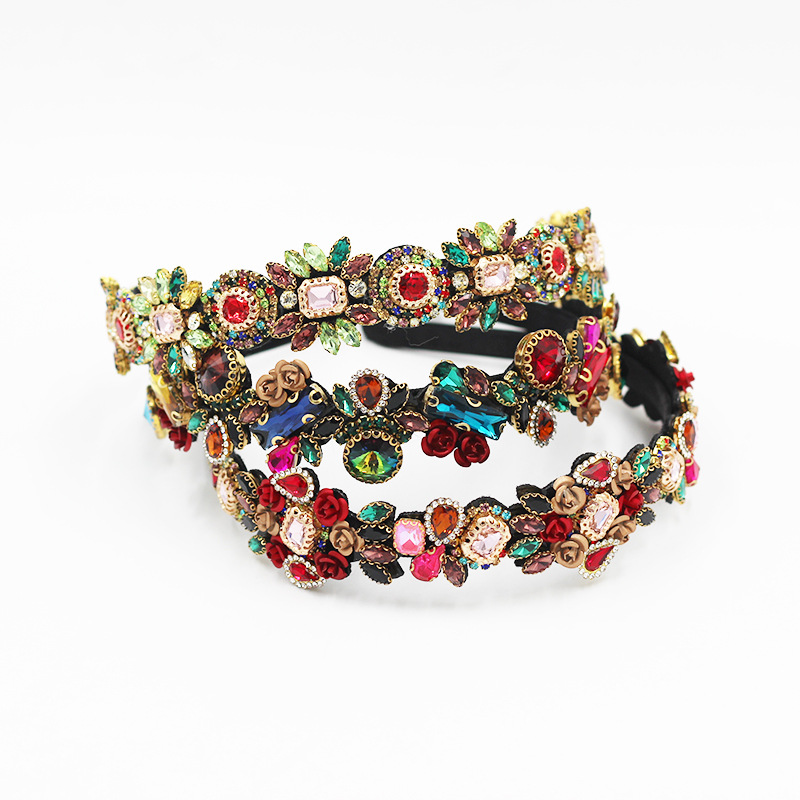 150g Weight Headwear Classification Anniversary, Business, Travel, Birthday, Festival Occasion Metal Material Geometric, Plaid Pattern Women'S Gender Red, Green Color New Fashion Korean Flower Metal Rose Headband 无
