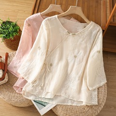 新しい刺繍入りコットンとリネン混紡のミッドスリーブシャツ、レトロで芸術的なルーズで多用途な花柄の薄いトップ、女性用アプリコットピンク