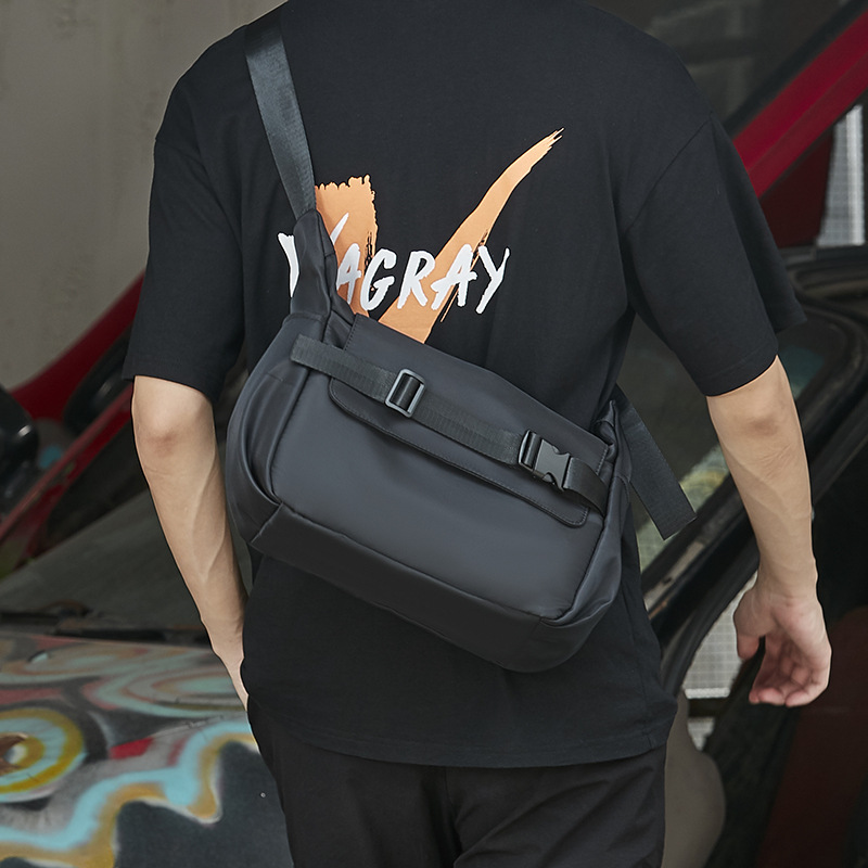 Umhängetasche, klassische Umhängetasche für Herren der Modemarke, leichter und vielseitiger Rucksack, kleine Umhängetasche_voghion.com