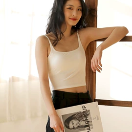 女士背心;裹胸、抹胸;内穿t恤