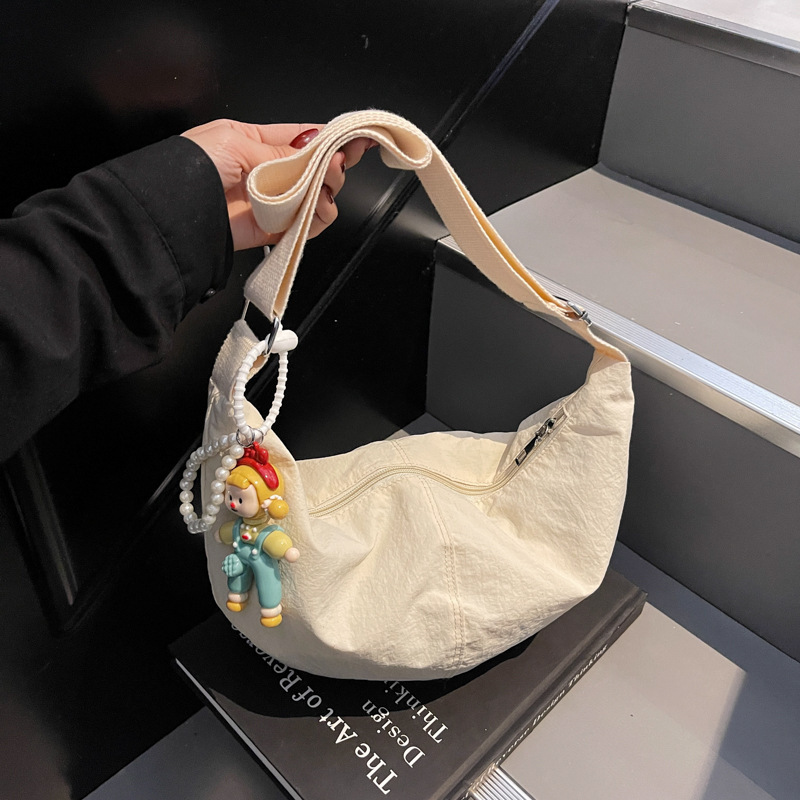 Cross-Border New Japanese-Style Simple Casual Crossbody Bag Large Capacity Commuter Shoulder Bag Niche Design Dumpling Bag Wholesale Cross-Border New Japanese-Style Simple Casual Crossbody Bag Large Capacity Commuter Shoulder Bag Niche Design Dumpling Bag Wholesale