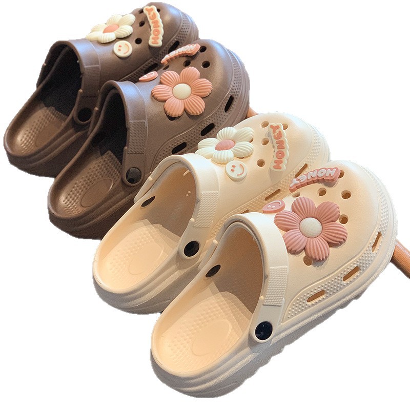 Zapatos Dongdong transpirables nuevos tipos de enfermeras de moda lindos y ligeros al aire libre 2026 verano sandálias al aire libre image 5
