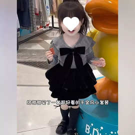 女童套装春秋季2025新款儿童宝宝学院风蝴蝶结上衣丝绒裙裤两件套