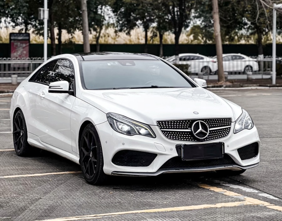 Suitable for Mercedes-Benz E-Class Coupe E200 E260 Coupe W207 Modified New Surround Headlight Front and Rear Bumper Grille