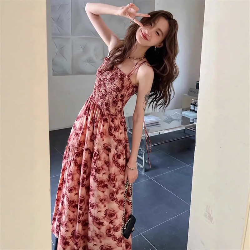 French-Style Vintage Floral Dress for Women, Summer 2025 New Design, Niche Petite Spaghetti Strap Long Dress