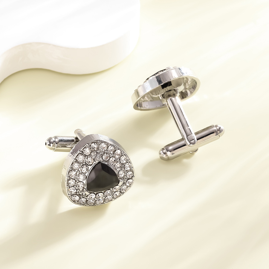 new triangle diamond cufflinks fashionable French business shirt cuff nail cufflinks_voghion.com