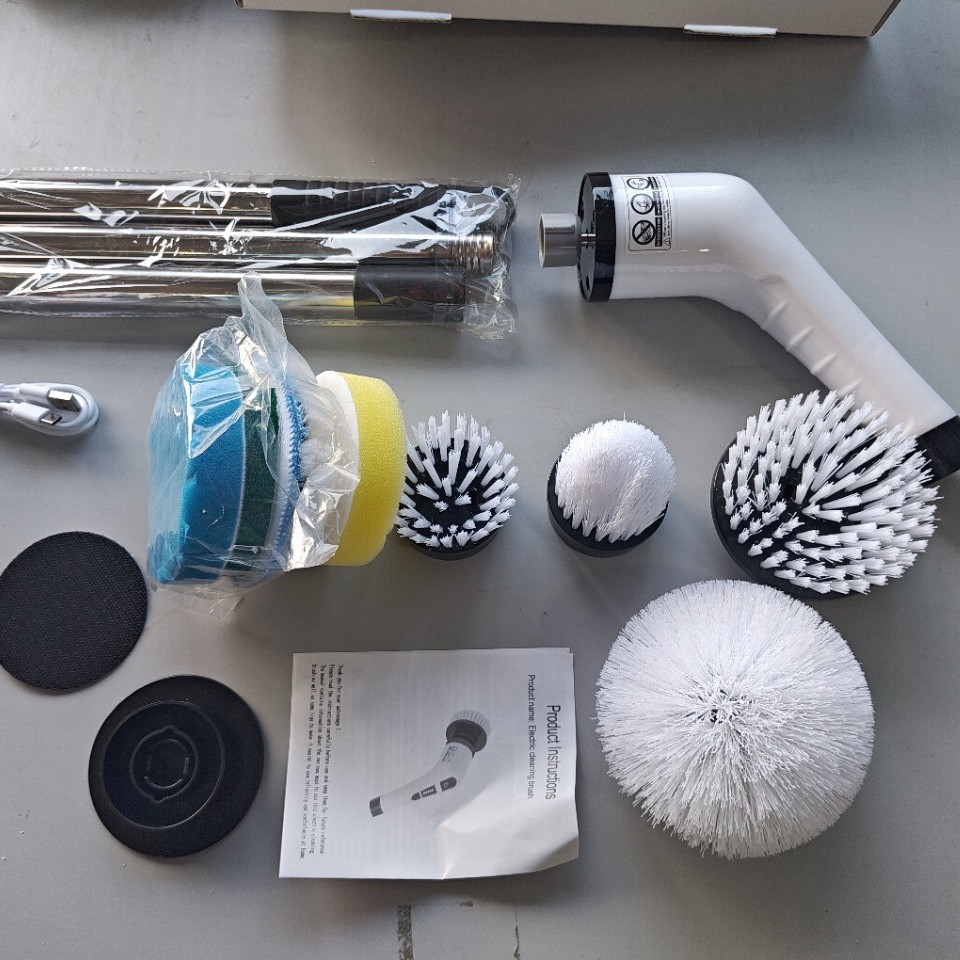 Cepillo de limpieza multifuncional eléctrico Cepillo de lavado Carga Baño impermeable Sin ángulo muerto Cepillo de baño Barra larga telescópica Gran par