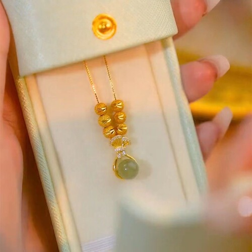 Redhead golden money bag pendant green jade Ruyi necklace pullable adjustable universal chain delicate collar chain 