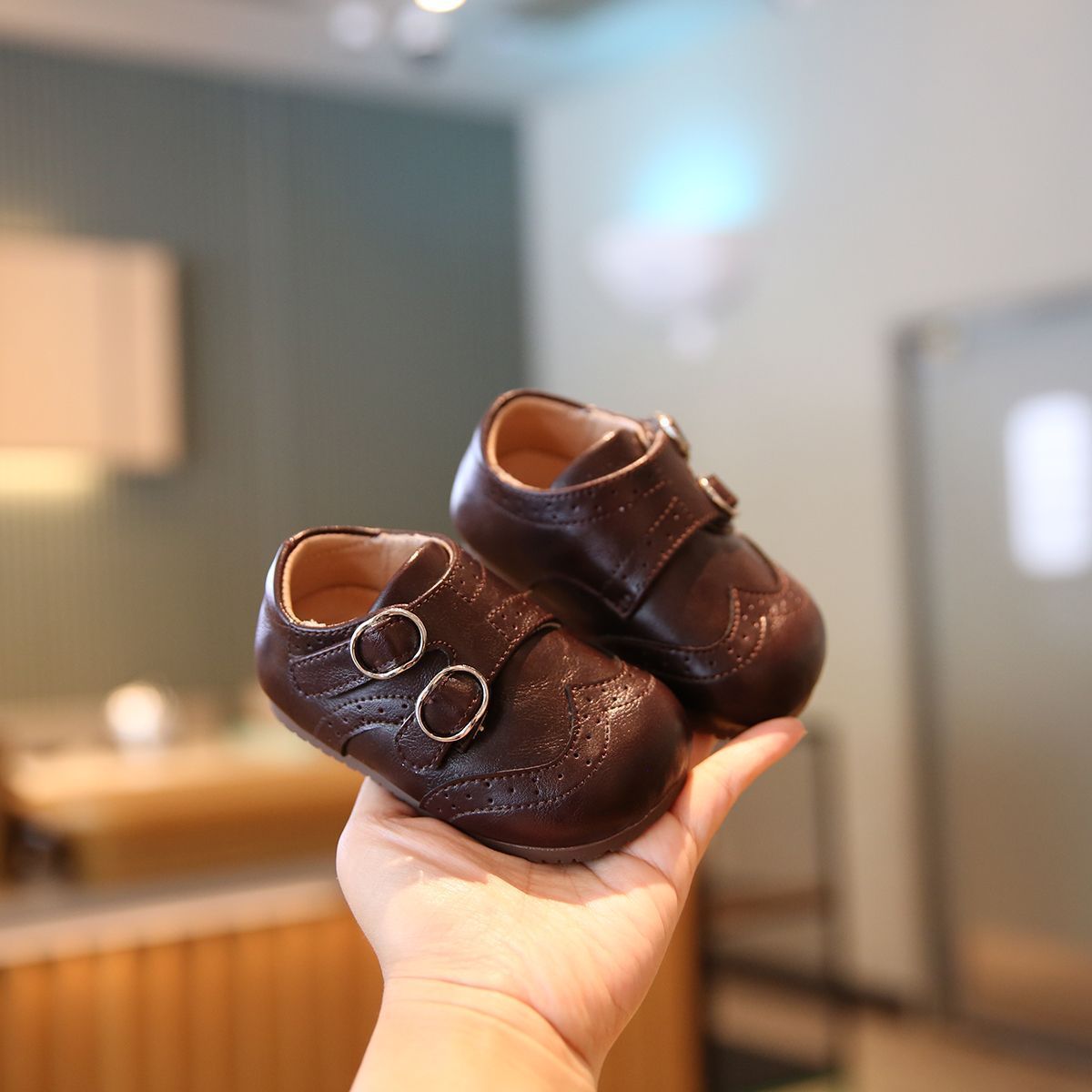 Kinderlederschuhe mit weicher Sohle, rutschfest, schwarze Freizeitschuhe für Jungen und Mädchen im britischen Stil, Frühling/Herbst_voghion.com