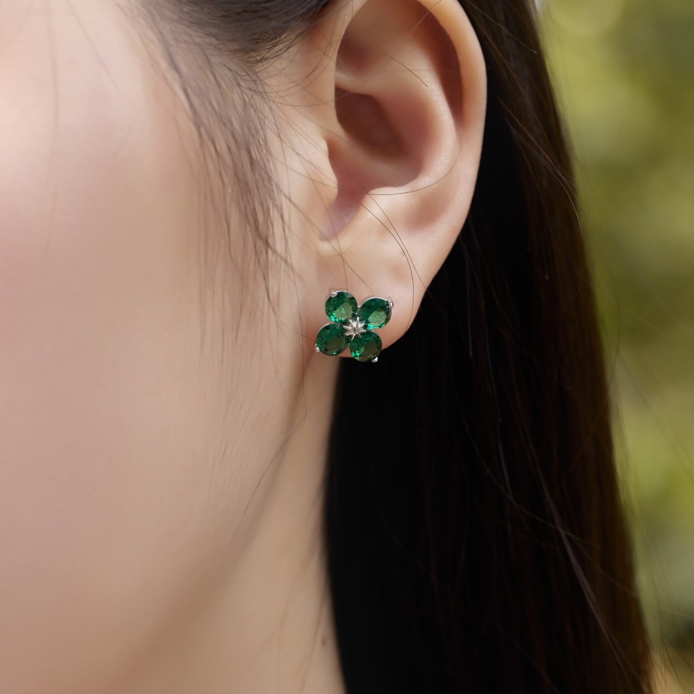 1 Pair Simple Style Classic Style Flower Inlay Sterling Silver Zircon Ear Studs display picture 2
