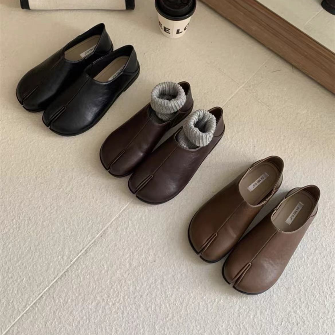 Retro Flats Split-Toe Shoes Pig's Trotter Shoes for Women 2025 New Four-Season Women's Shoes Two-Wear Horseshoe Shoes One-Leg Flats for Women