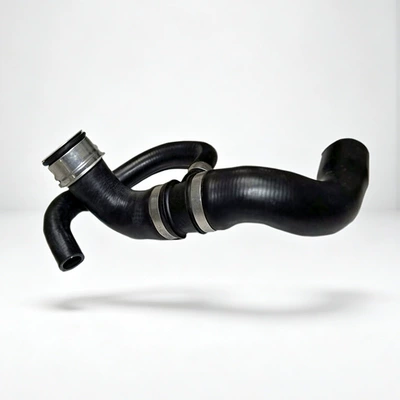 Manufacturer wholesale 9065013682 suitable automobile water pipe