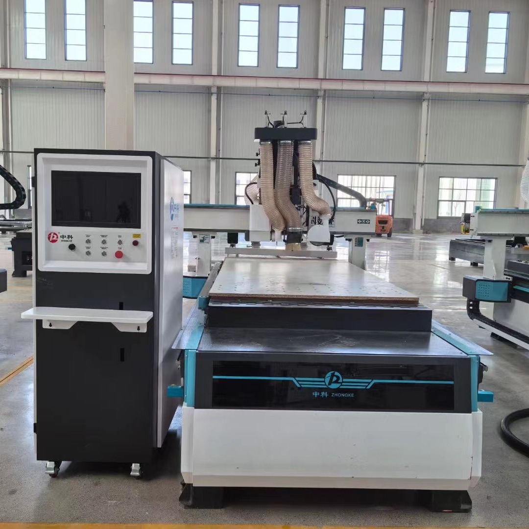 中科双工序数控开料机双工位做台面开料机 板式家具衣柜下料机