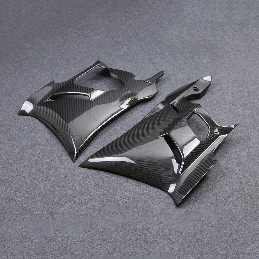 Suitable for new YAMAHA YAMAHA R3 lower spoiler carbon fiber shell motorcycle accessories lower large side plate