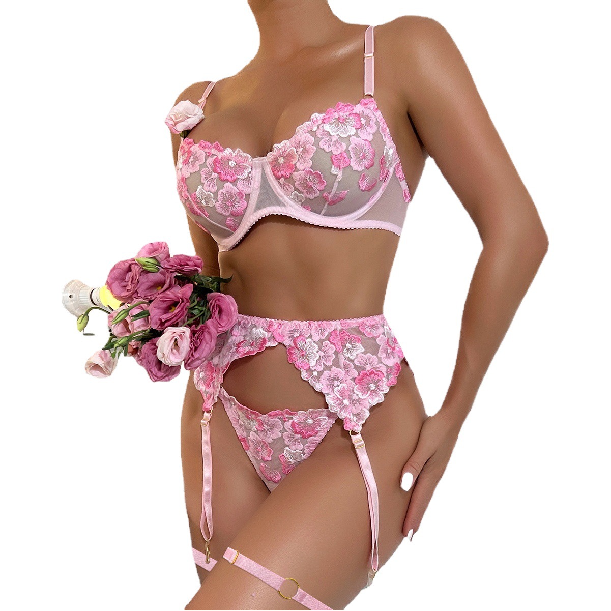 Alta calidad industria pesada flor bordado perspectiva sexy de tres piezas conjunto estación independiente Amazon caliente lencería sexy 3377