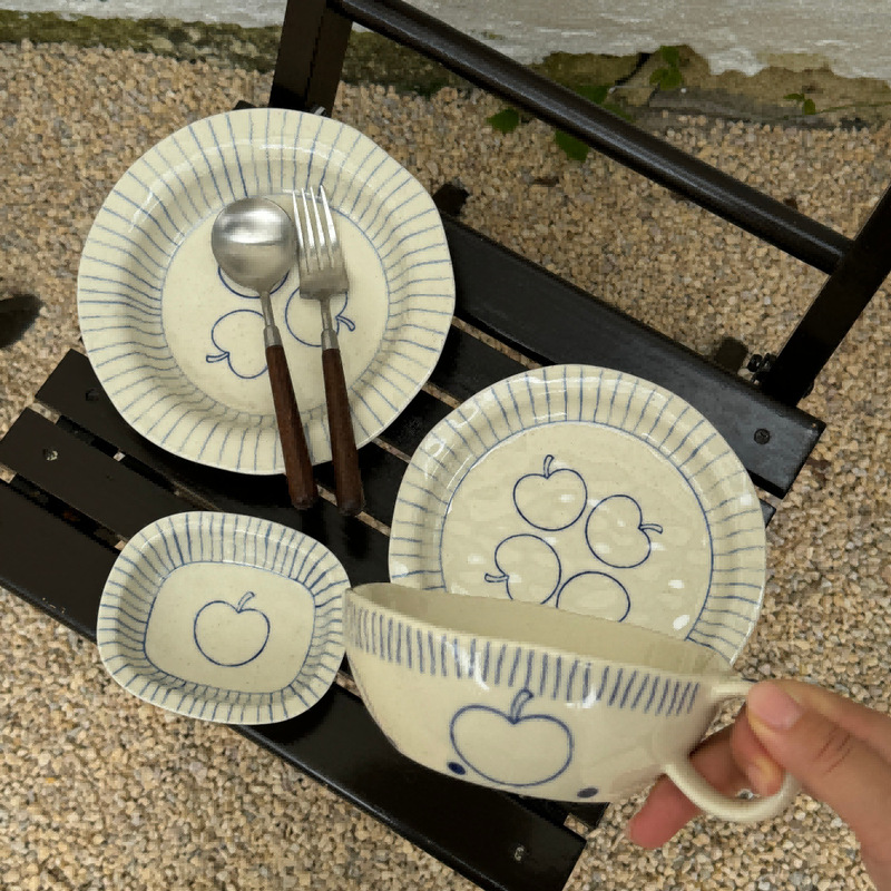 New Ceramic Plates with a Fresh, Hand-Painted Design, Vintage Tableware Set, Western-Style Plates, Yogurt Bowls, Flat Plates, Deep Plates