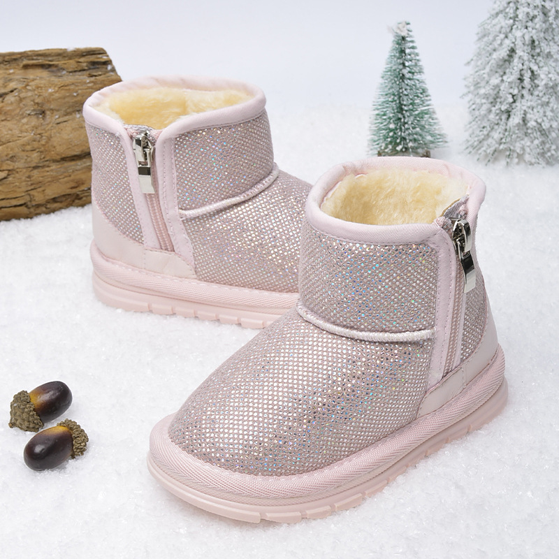Botas de nieve cálidas para niños, muy vendidas en invierno, botas casuales de algodón con forro polar para niños y niñas, venta al por mayor transfronteriza de calzado de algodón.