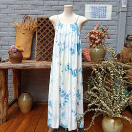 文艺大理纯植物板蓝根手工扎染蓝染吊带裙海岛连衣裙露背旅行长裙