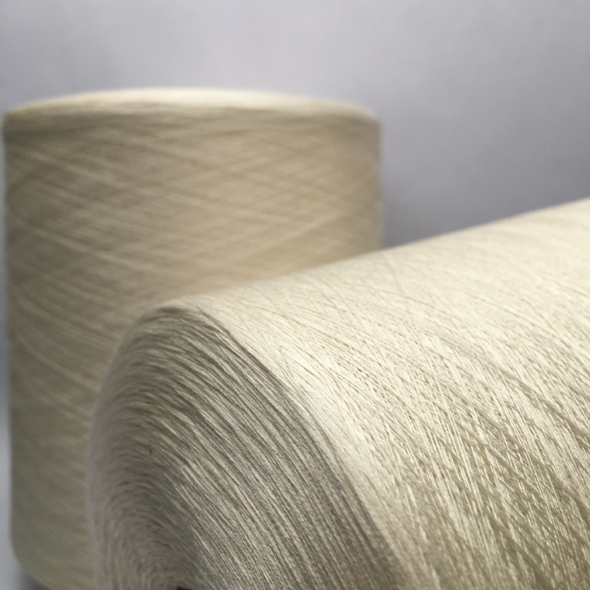 供应蚕丝亚麻混纺纱 亚麻蚕丝纱  6S/1-80S/1 纱线  绢丝亚麻纱