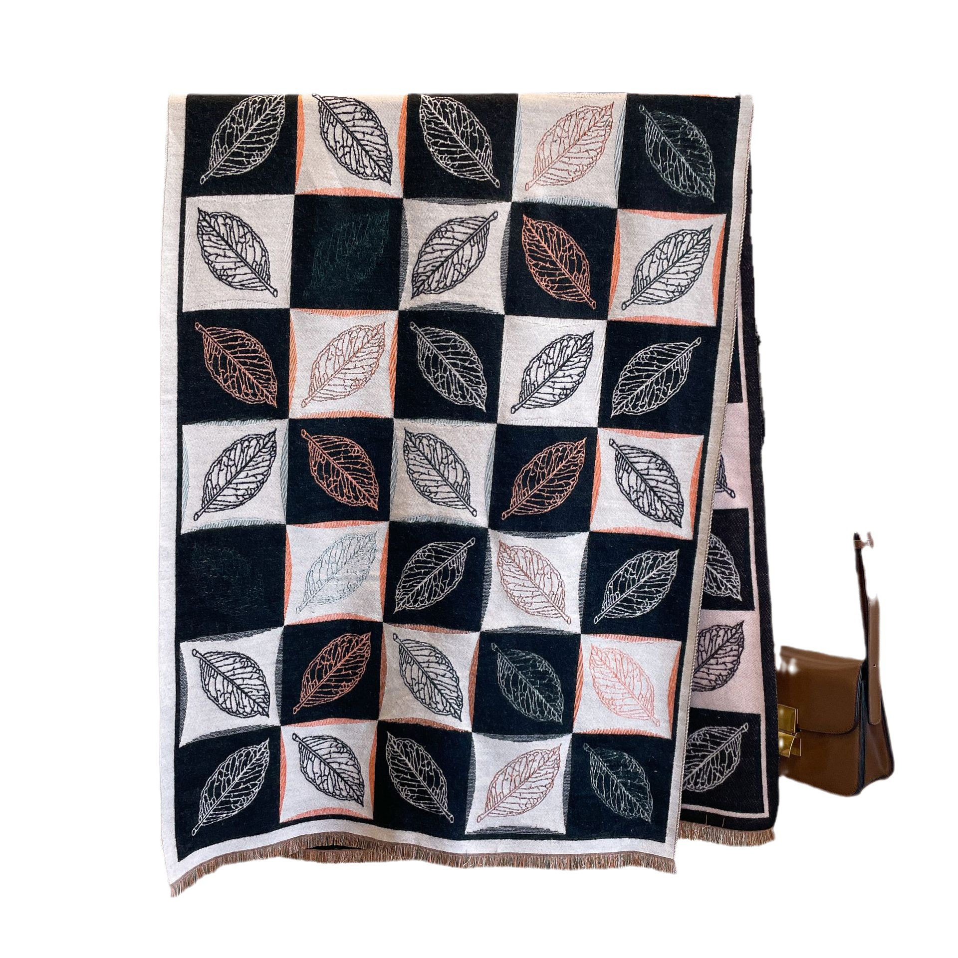 Otoño e invierno largo versátil cálido doble uso chal grande color a juego hojas Plaid doble cara engrosada bufanda de Cachemira para las mujeres