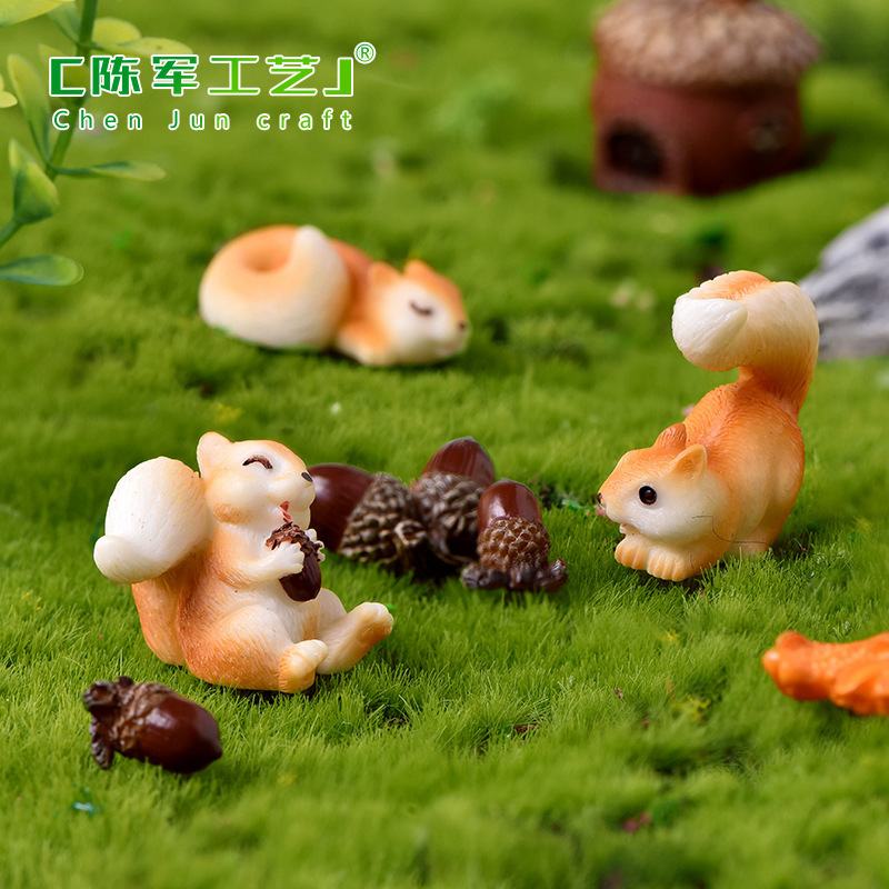 マイクロランドスケープ多肉植物かわいいリスナッツ松ぼっくりハウスカエデの葉ガーデニング造園 diy 装飾品小さな装飾品|undefined