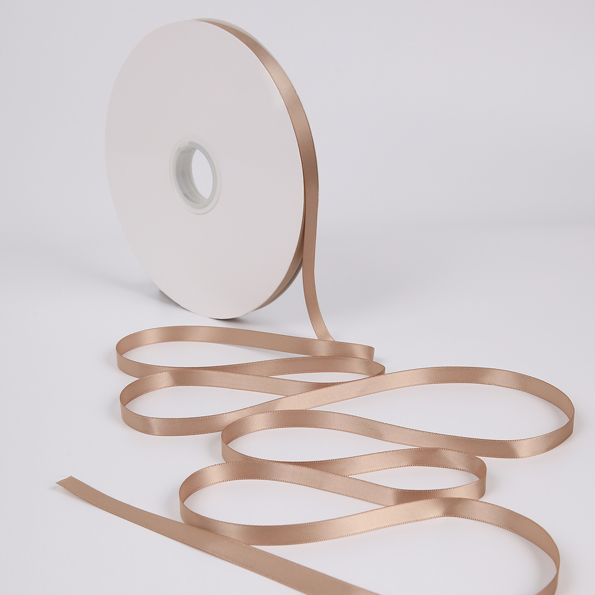 Pequeño libro rojo explosivo ramo de flores Papel de Sydney de alto rendimiento material de envoltura de flores Papel de embalaje de ramo de flores Día de San Valentín Papel de revestimiento frotado mano