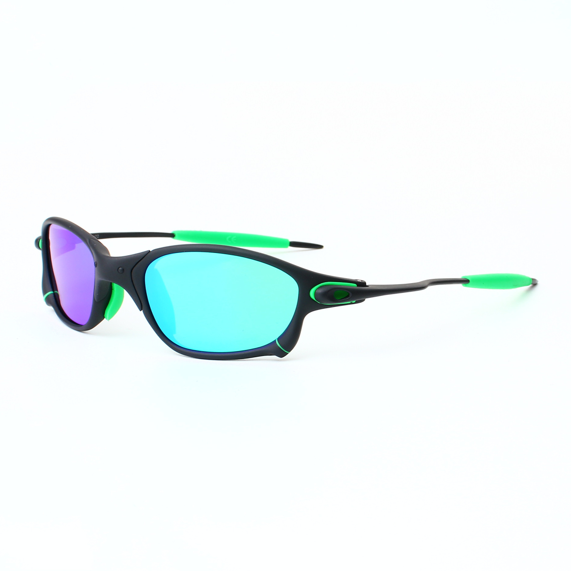 Retro zonnebril met gepolariseerde glazen en zinklegering_voghion.com
